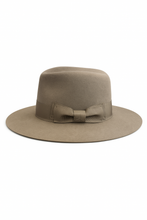 Load image into Gallery viewer, Justine – Camel Wide-Brim Felt Fedora