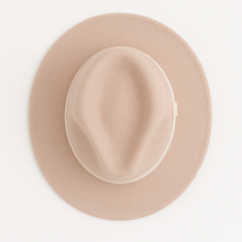 Load image into Gallery viewer, The Corner - Classic fedora beige