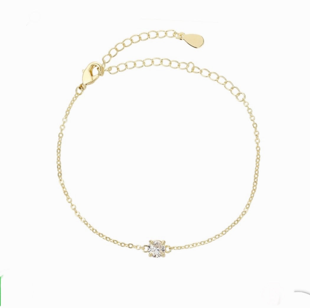 Delicate Gold Bracelet with Solitaire zirconium