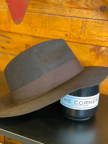Floppy fedora brown