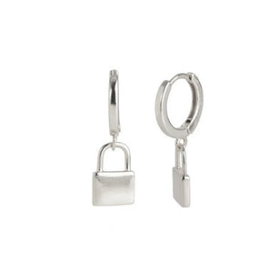 Locker hoops