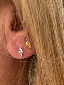 Flash stud